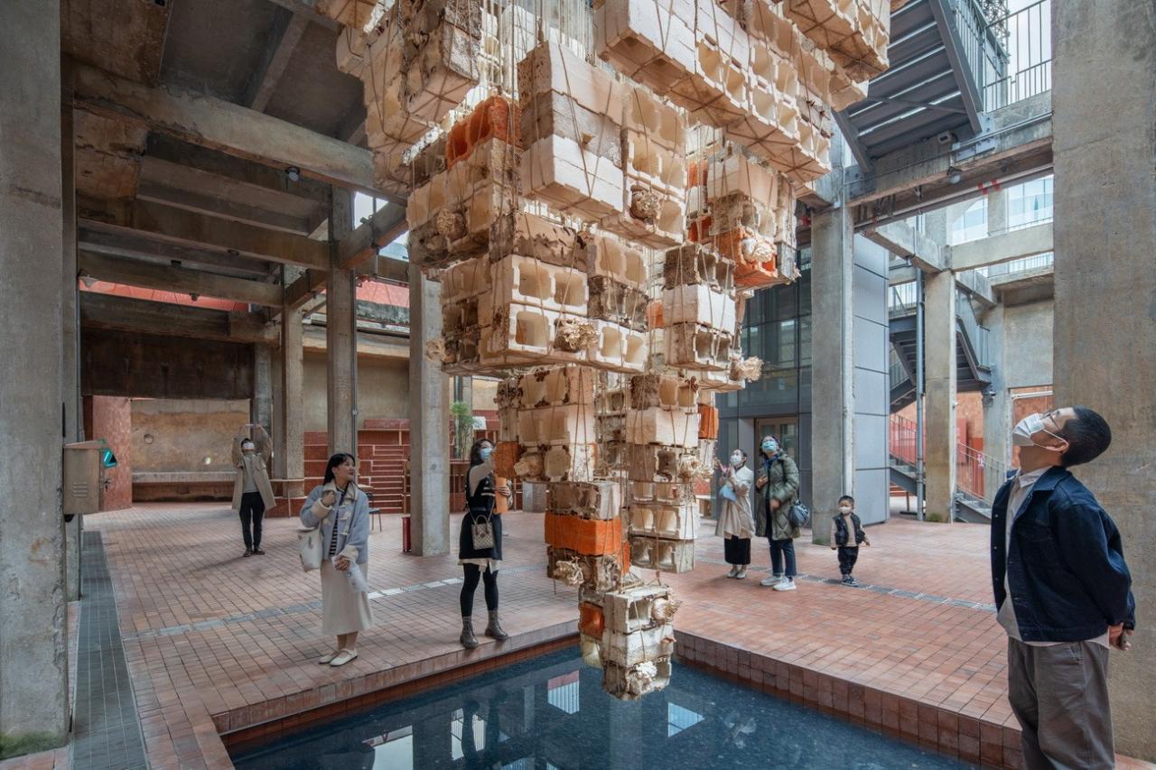 BIM建筑|反方向的构筑：蘑菇砖金字塔 / 陆轶辰 , Link-Arc建筑事务所