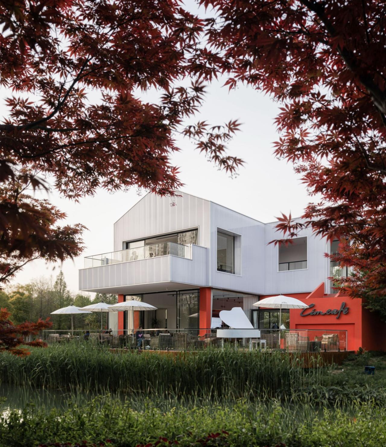 BIM建筑|古运河边的咖啡厅 / 有点建筑