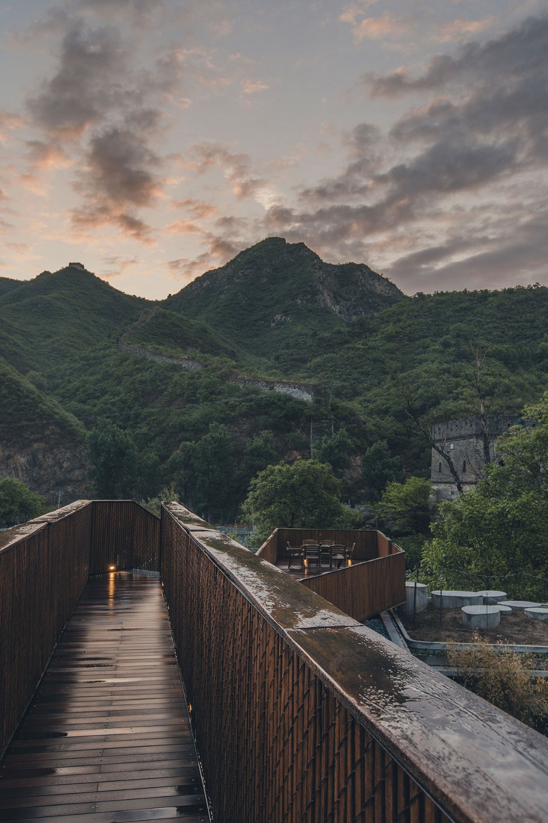 BIM建筑|小喜民宿：混乱是阶梯 / 大料建筑