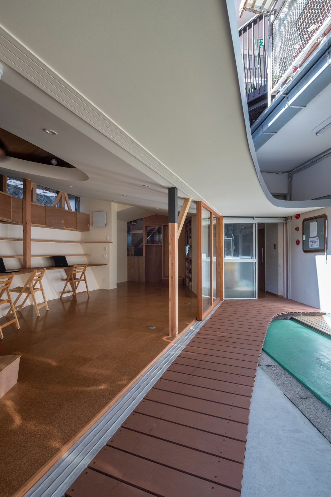 BIM建筑|消解死胡同，山里保育园改扩建 / 吉村真基建筑计画事务所 | MYAO