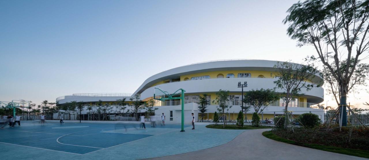 BIM建筑|海口江东寰岛实验学校 / 迹·建筑事务所