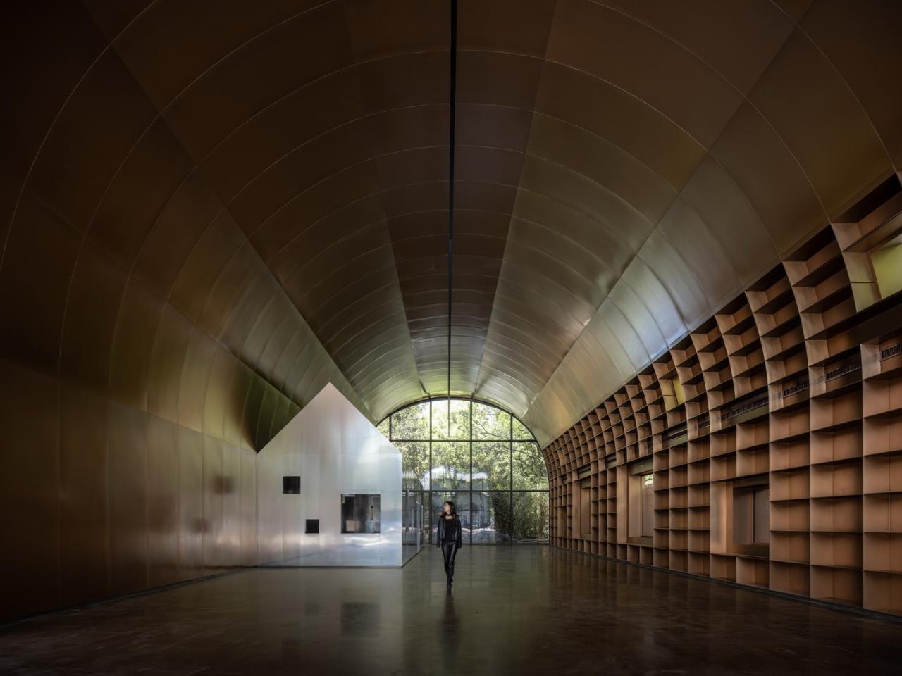 BIM建筑|全金属外壳：铜堡 / Wutopia Lab