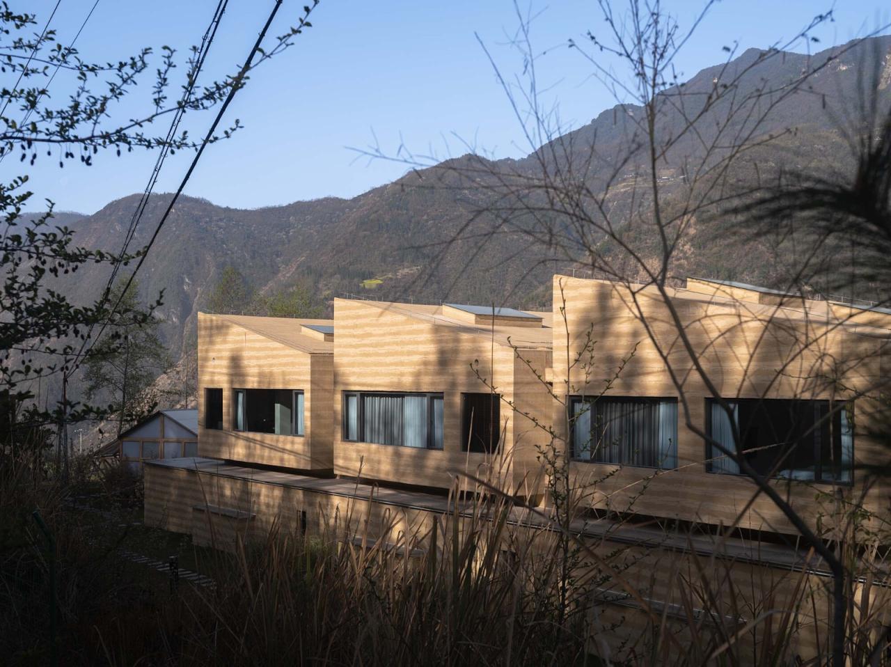 BIM建筑|梅宿之言 / 小隐建筑事务所