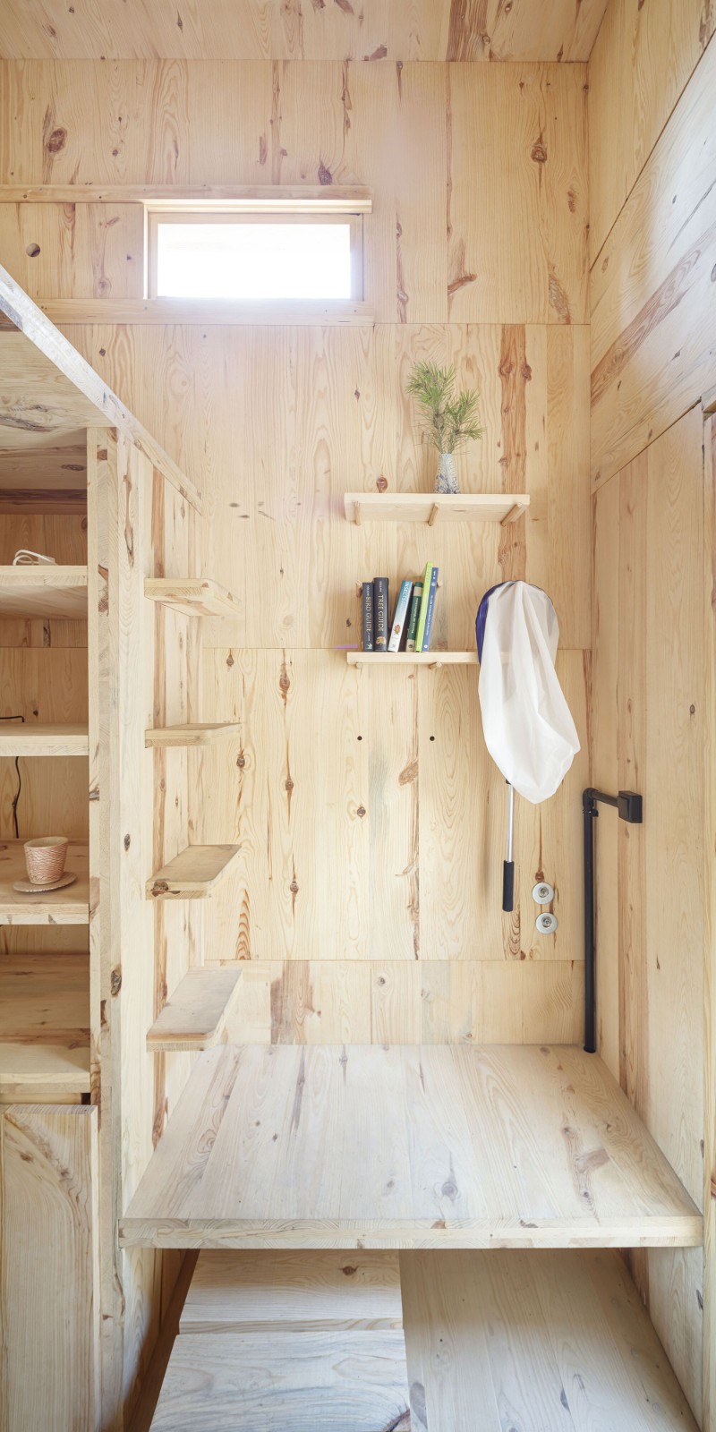 BIM建筑|FLORA 观测站 / IAAC