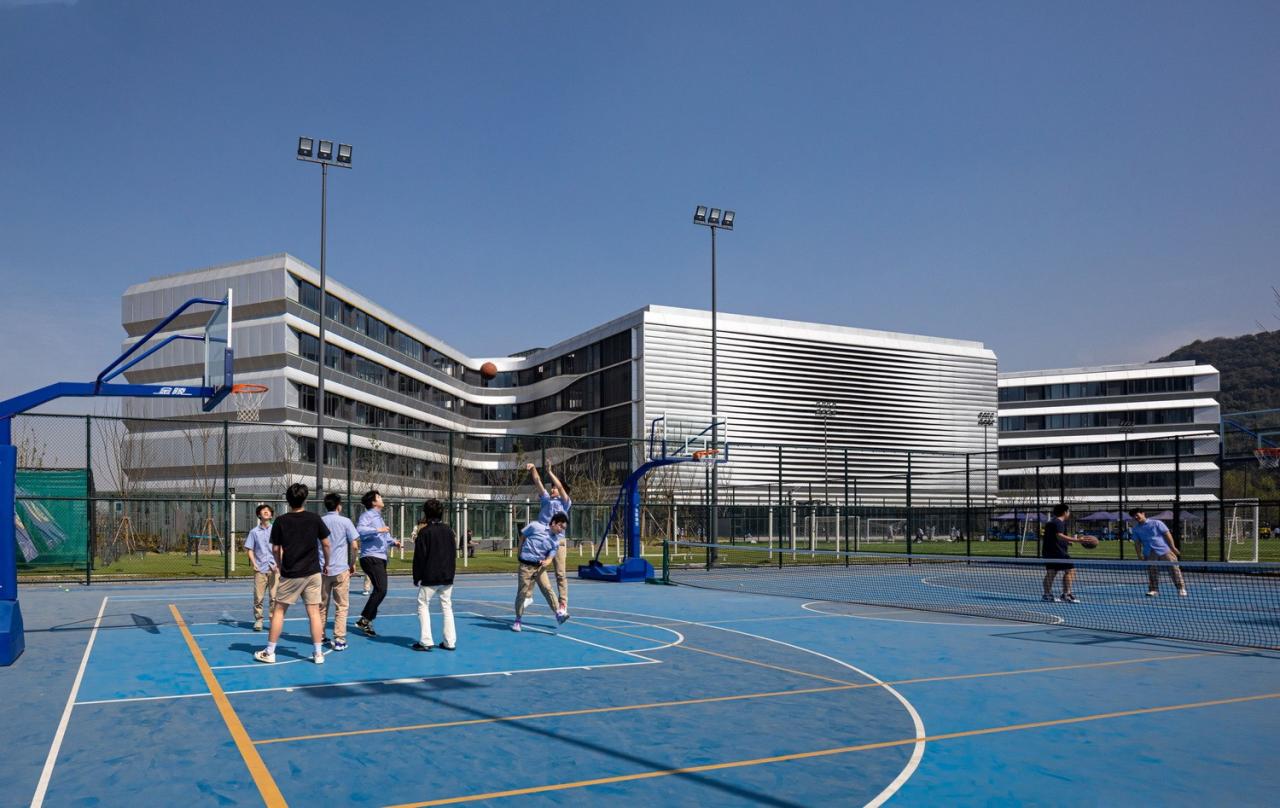 BIM建筑|Education Hub：HIS杭州国际学校 / 朱培栋-line+建筑事务所、gad