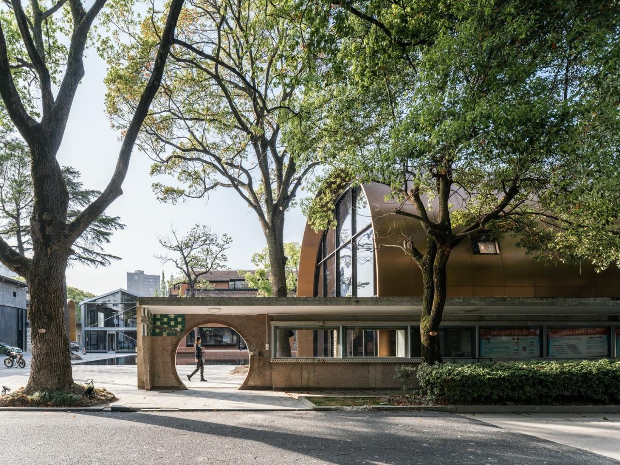 BIM建筑|全金属外壳：铜堡 / Wutopia Lab