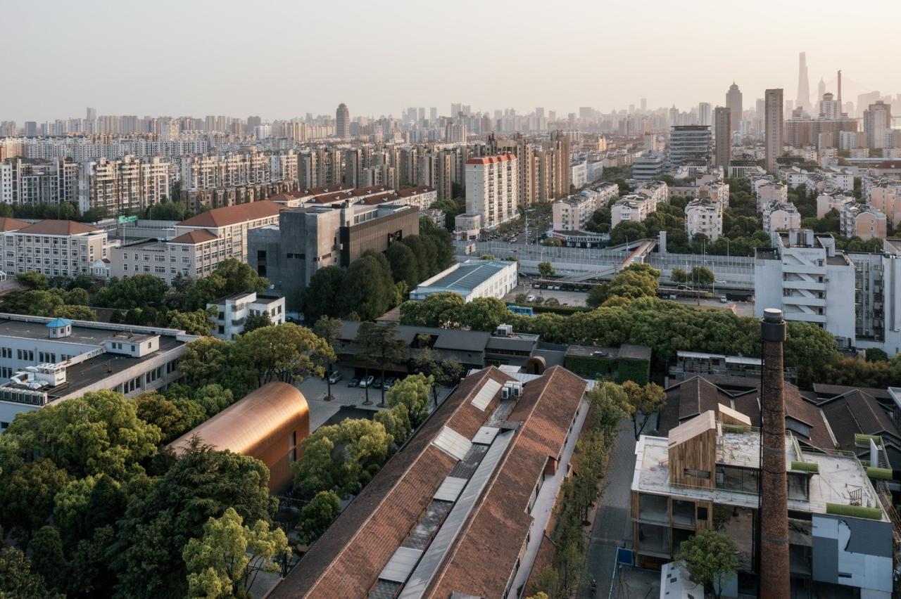 BIM建筑|全金属外壳：铜堡 / Wutopia Lab