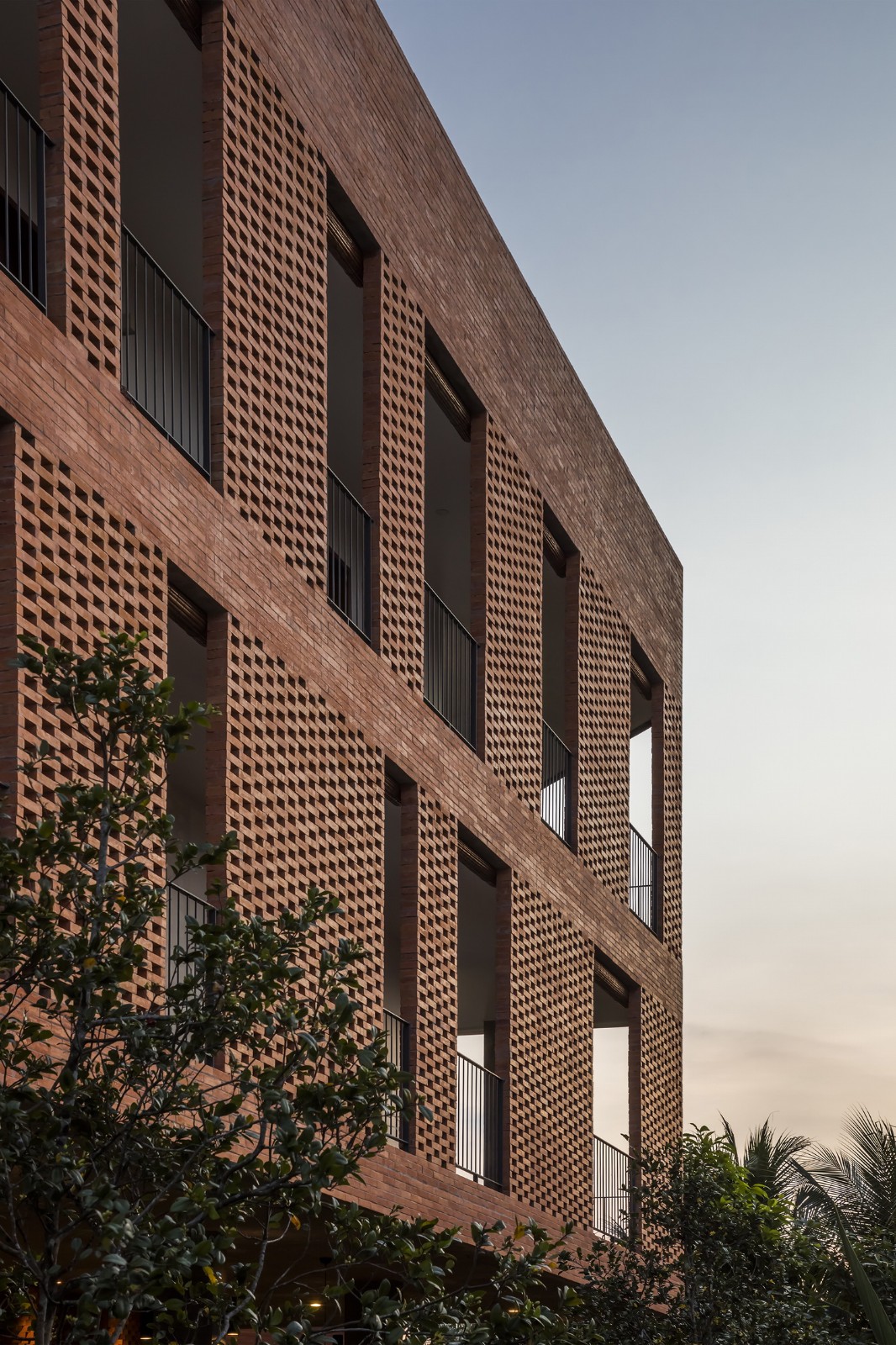 BIM建筑|本特雷酒店 / Sanuki Daisuke architects