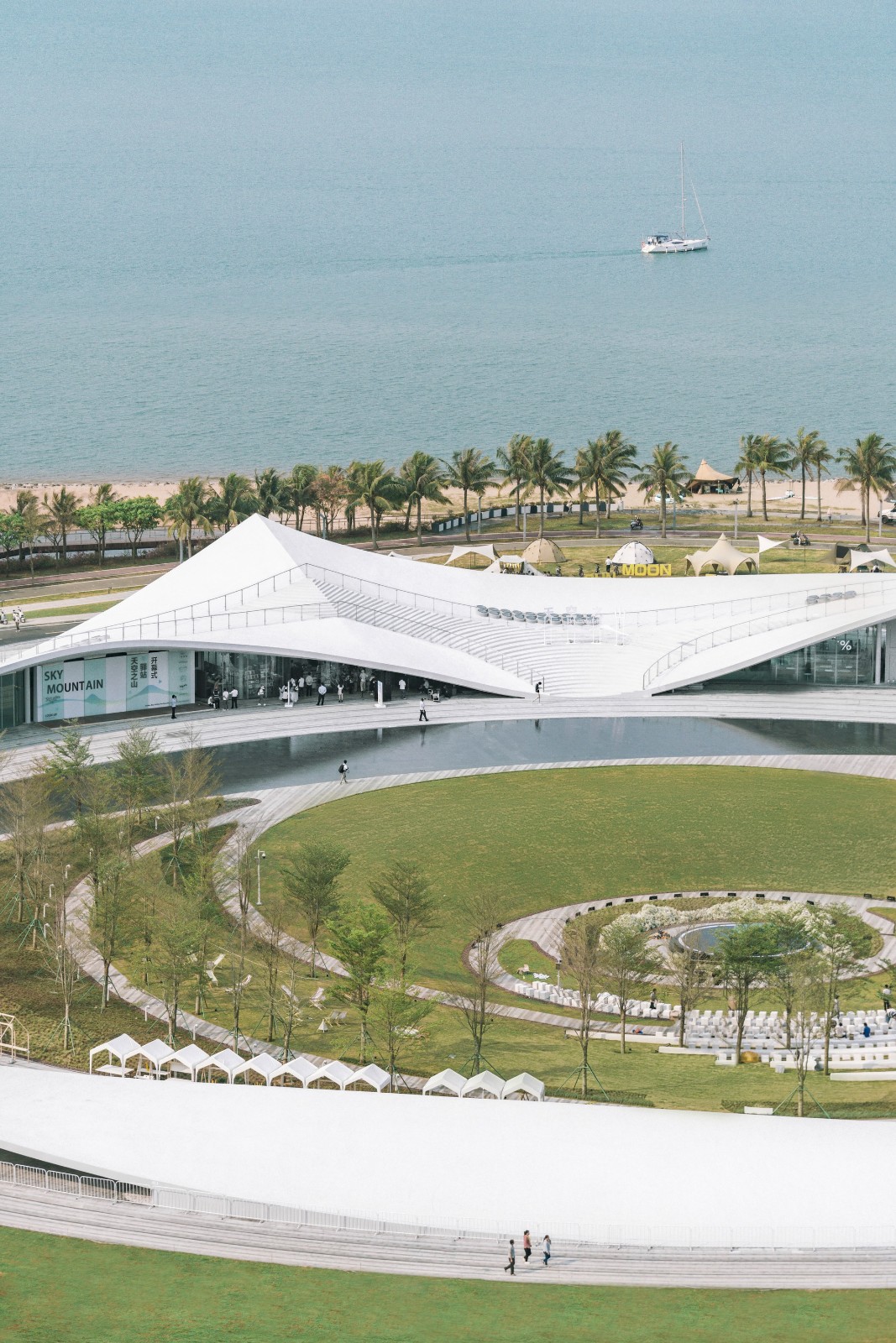 BIM建筑|天空之山，海口湾6号海滨驿站 / 藤本壮介建筑事务所