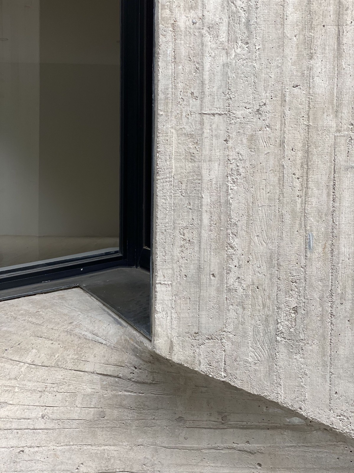 BIM建筑|DL1310 大楼 / Young & Ayata + Michan Architecture