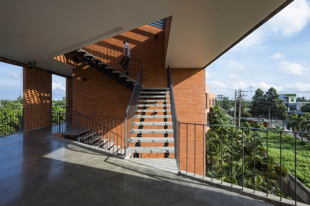 BIM建筑|本特雷酒店 / Sanuki Daisuke architects