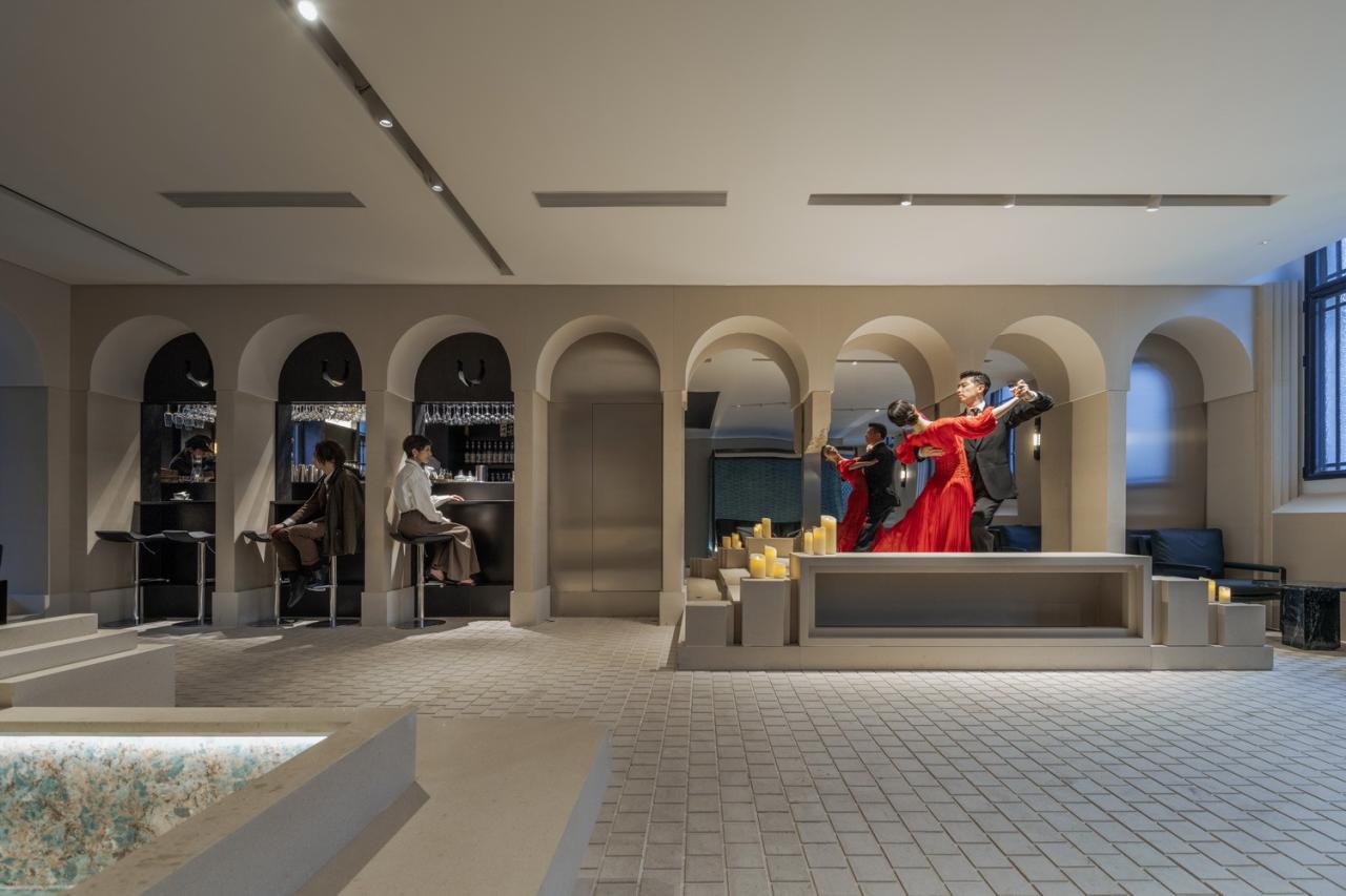 BIM建筑|Piazza in a room：Mapoly Coffee满坡栗咖啡(历史博物馆店) / Wutopia Lab