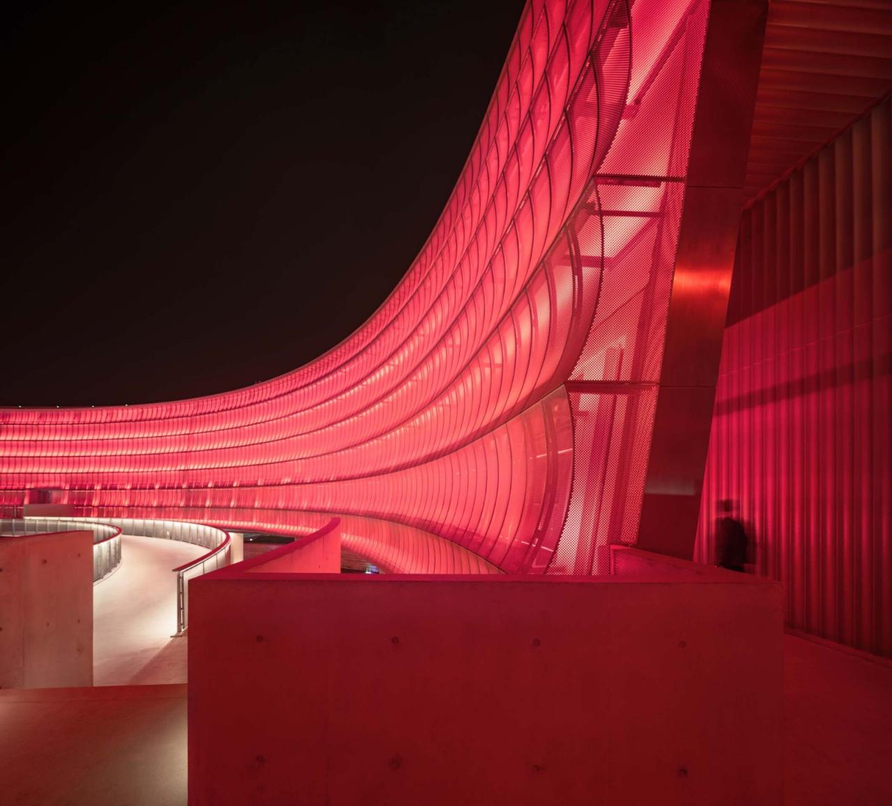 BIM建筑|南京绿博园城市客厅提升工程 / 张·雷设计研究