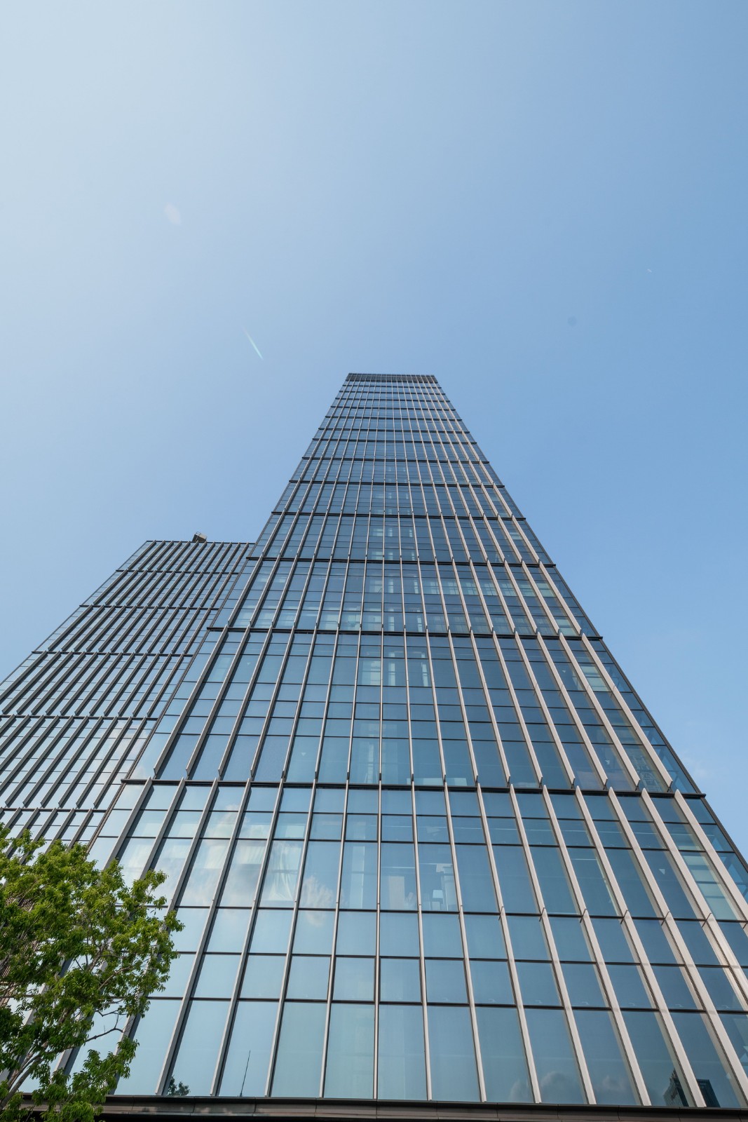 BIM建筑|广州南站发现广场：让建筑成为城市景观 / XAA建筑事务所