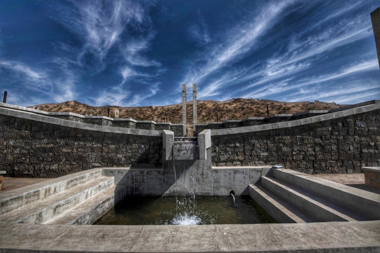 BIM建筑|Smritivan地震纪念碑 / Vastushilpa Sangath