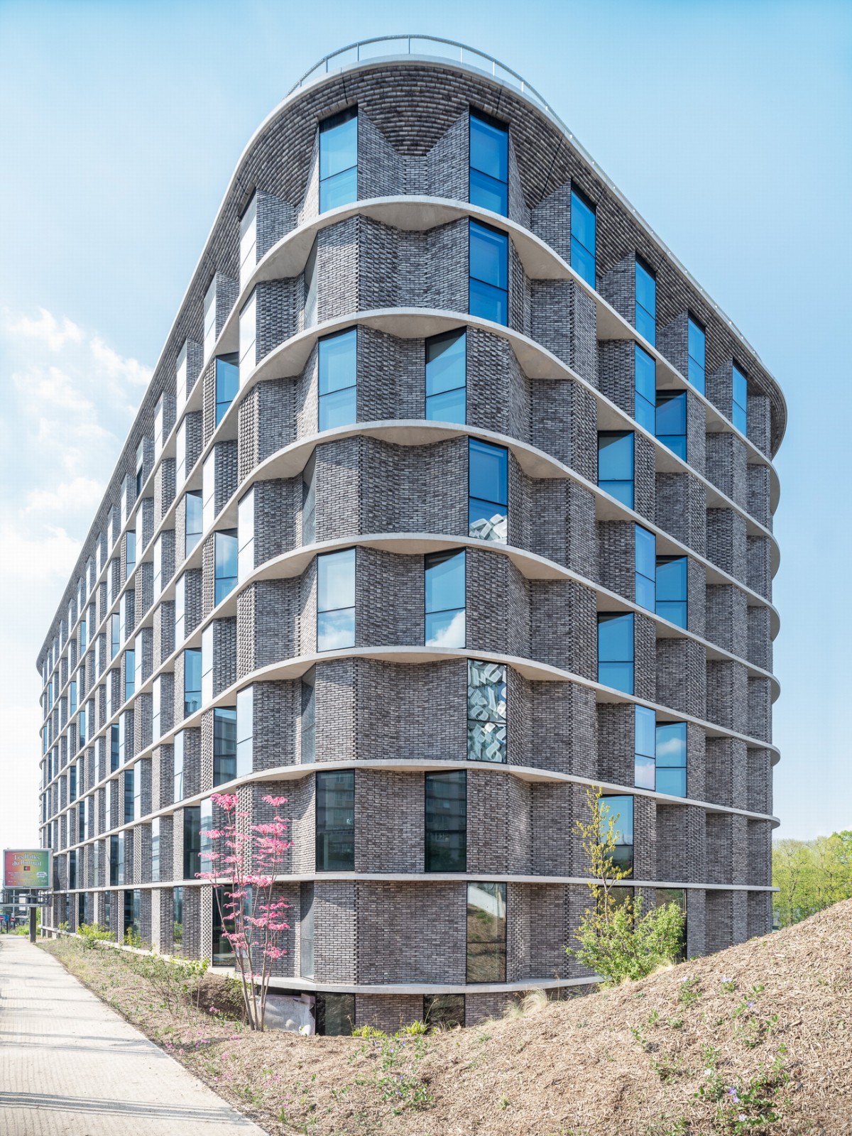 BIM建筑|法国巴黎国际大学城中国学舍 / 非常建筑 + CAAU