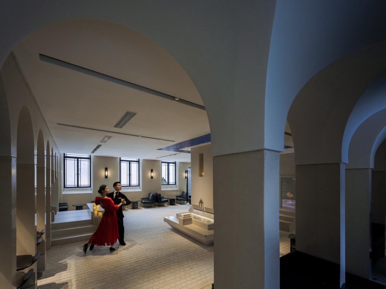 BIM建筑|Piazza in a room：Mapoly Coffee满坡栗咖啡(历史博物馆店) / Wutopia Lab