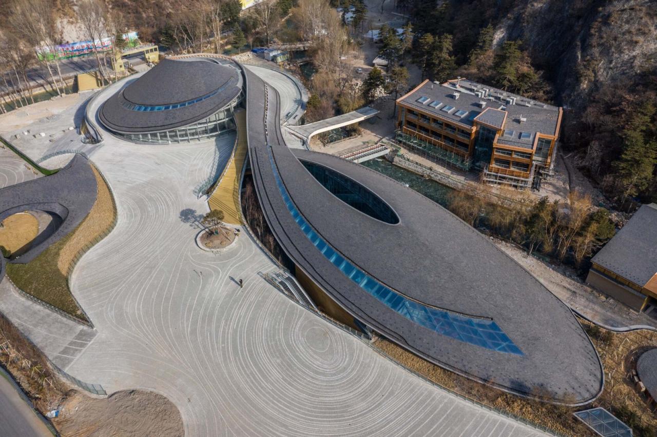 BIM建筑|九寨沟景区沟口立体式游客服务中心 / 清华大学建筑设计研究院