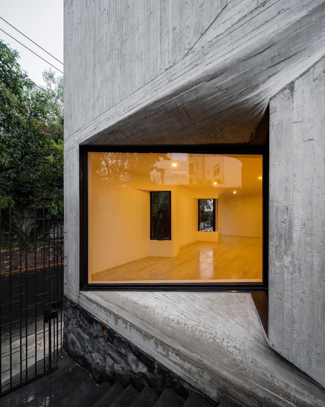 BIM建筑|DL1310 大楼 / Young & Ayata + Michan Architecture