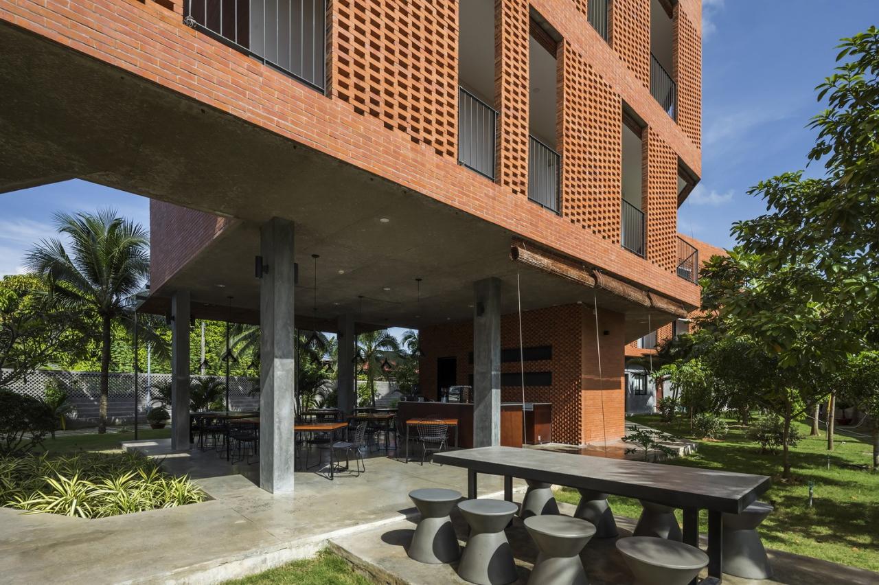 BIM建筑|本特雷酒店 / Sanuki Daisuke architects