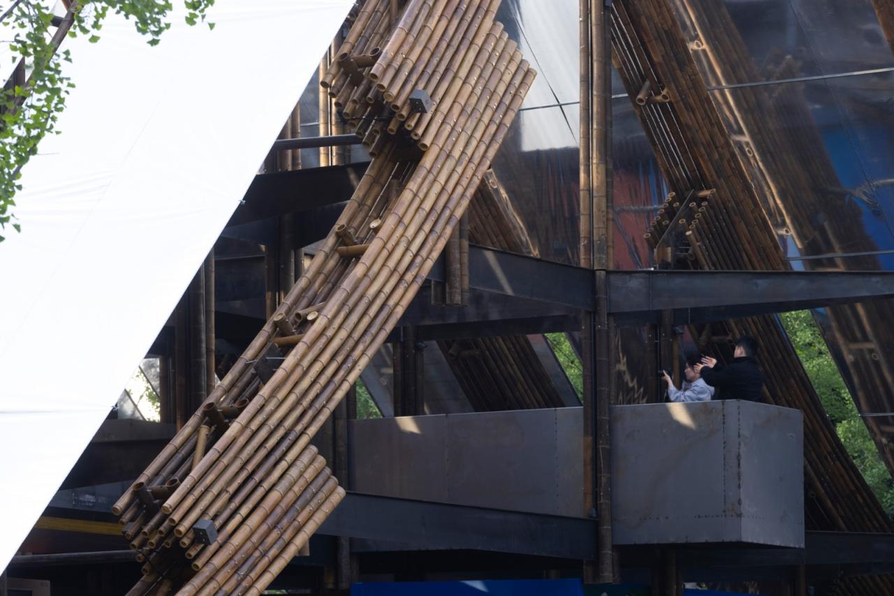 BIM建筑|撇捺之间，穿斗陌阡 / 裸筑更新建筑设计事务所