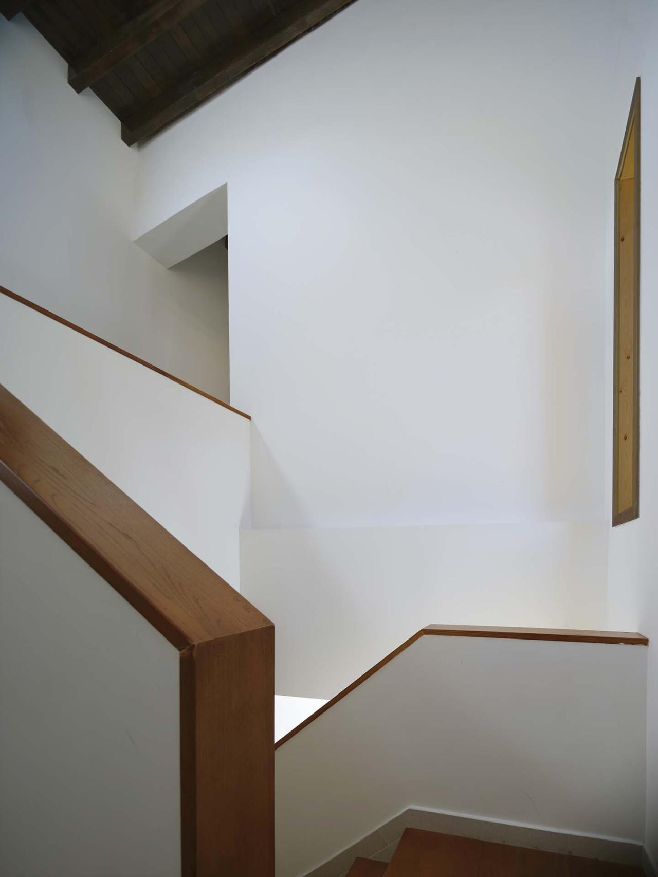 BIM建筑|雪山下的碉房-西藏嘎玛溪卡民宿 / hyperSity Architects