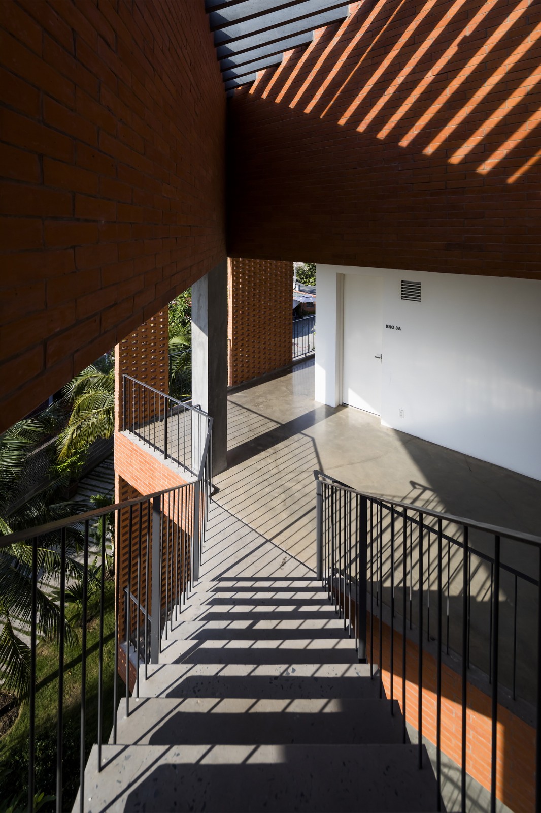 BIM建筑|本特雷酒店 / Sanuki Daisuke architects