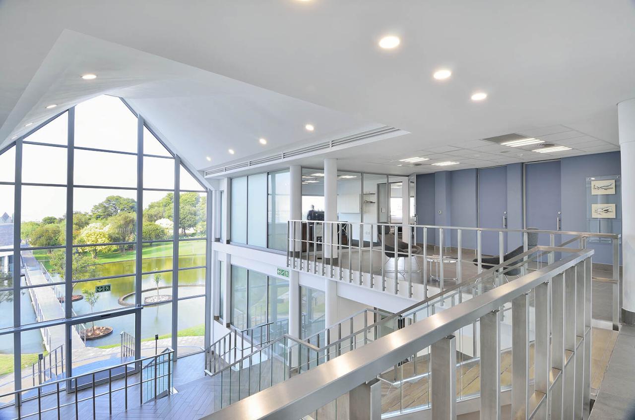 BIM建筑|宝马南非总部 / Boogertman + Partners Architects