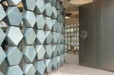 BIM建筑|青枫树下的LOAM瓷屋咖啡 / 八荒设计-BIM建筑网