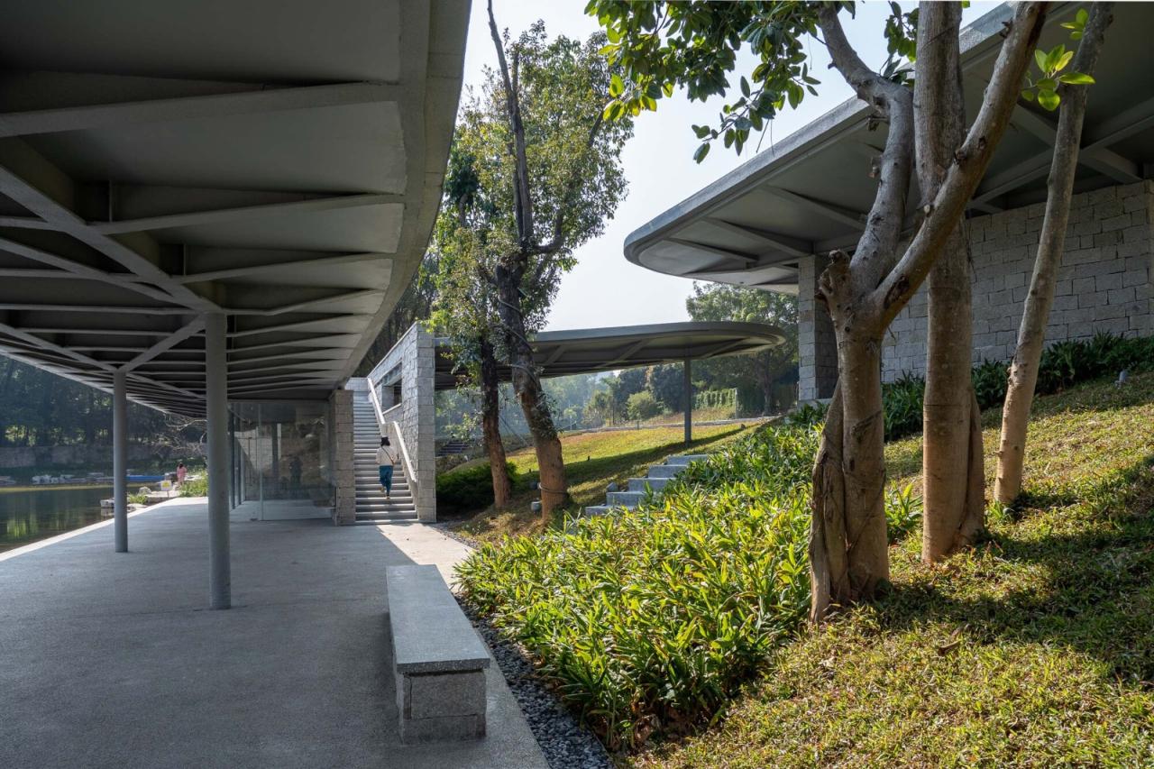 BIM建筑|深圳市南山区环西丽湖绿道（一期）二级驿站及周边景观设计 / 原作设计工作室