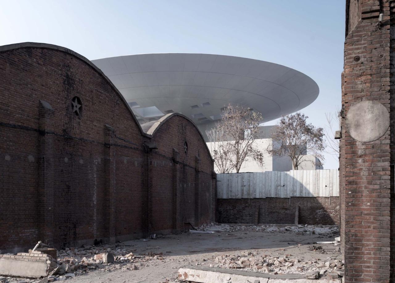 BIM建筑|石家庄太平河城市片区展示中心 / 张雷联合建筑事务所