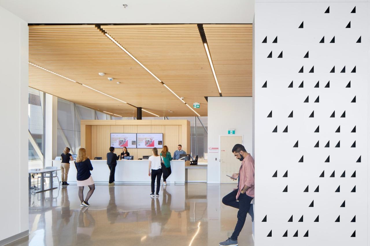 BIM建筑|约克大学继续教育学院 / Perkins&Will