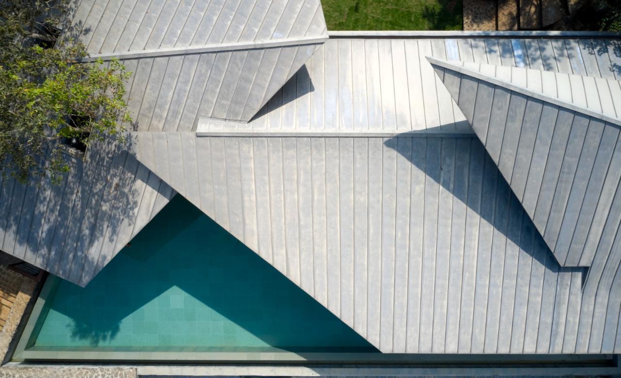 BIM建筑|侧廊之屋 / Malik Architecture