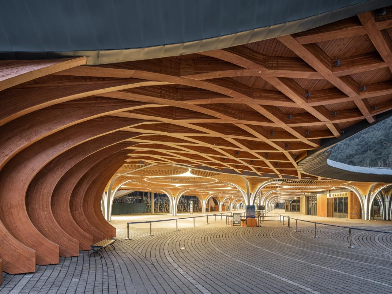 BIM建筑|九寨沟景区沟口立体式游客服务中心 / 清华大学建筑设计研究院