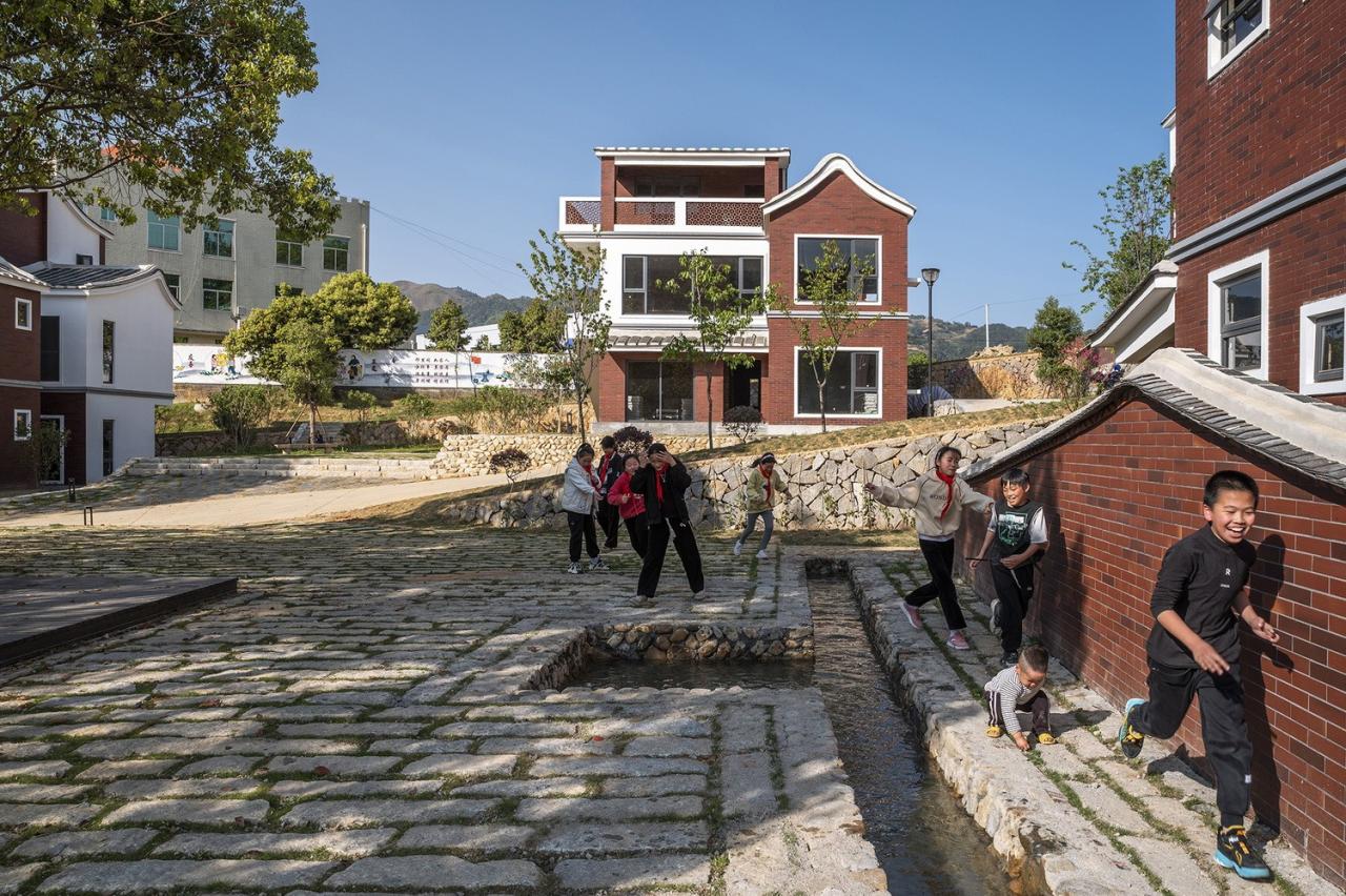 BIM建筑|探索乡居营造的新模式：永春县新时代农村社区 / 三文建筑