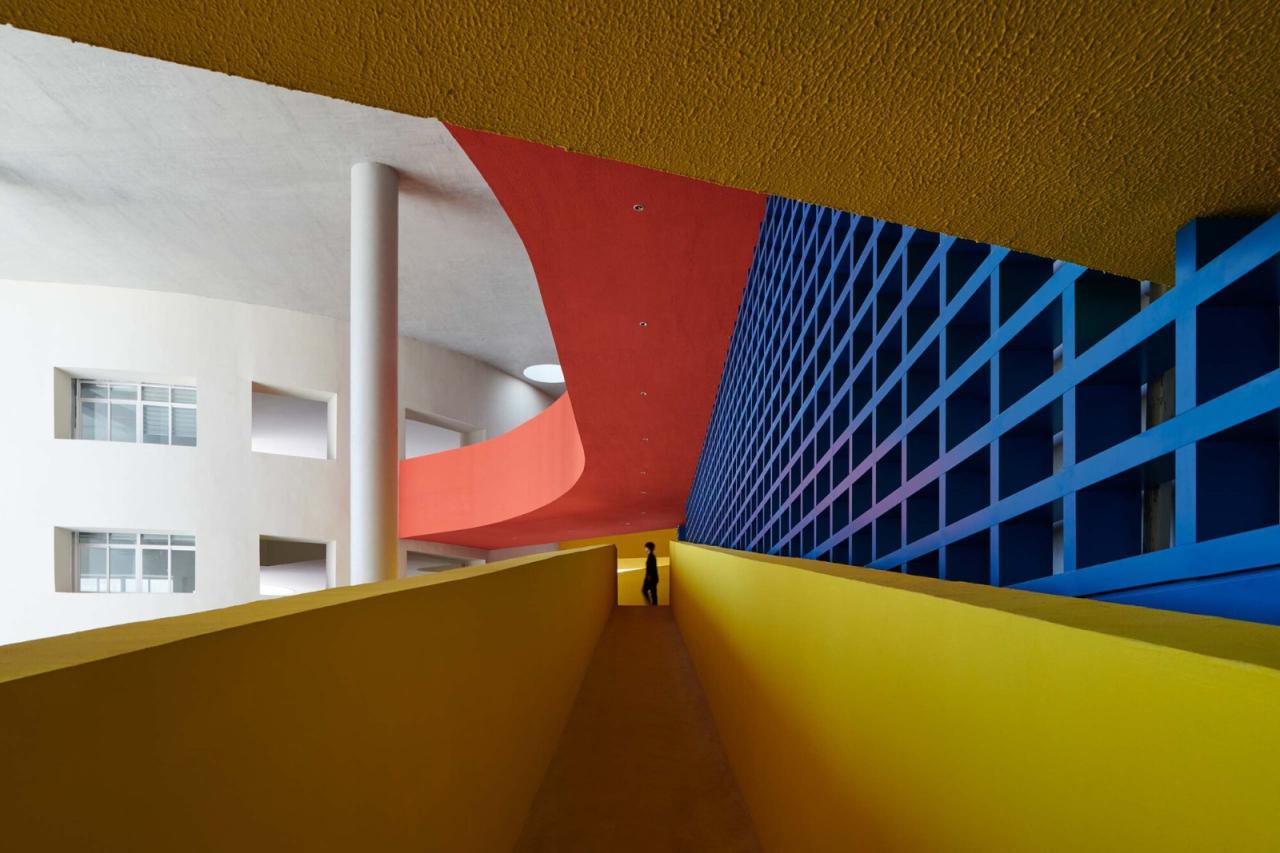 BIM建筑|海口江东寰岛实验学校 / 迹·建筑事务所