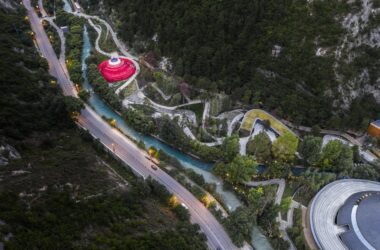 BIM建筑|九寨沟景区沟口立体式游客服务中心 / 清华大学建筑设计研究院-BIM建筑网