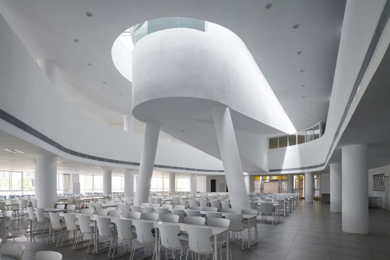 BIM建筑|海口江东寰岛实验学校 / 迹·建筑事务所