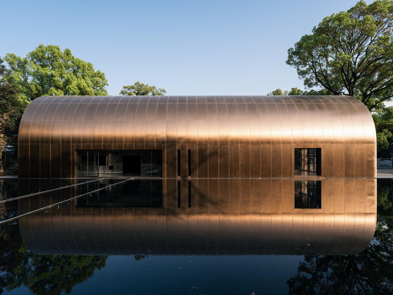 BIM建筑|全金属外壳：铜堡 / Wutopia Lab