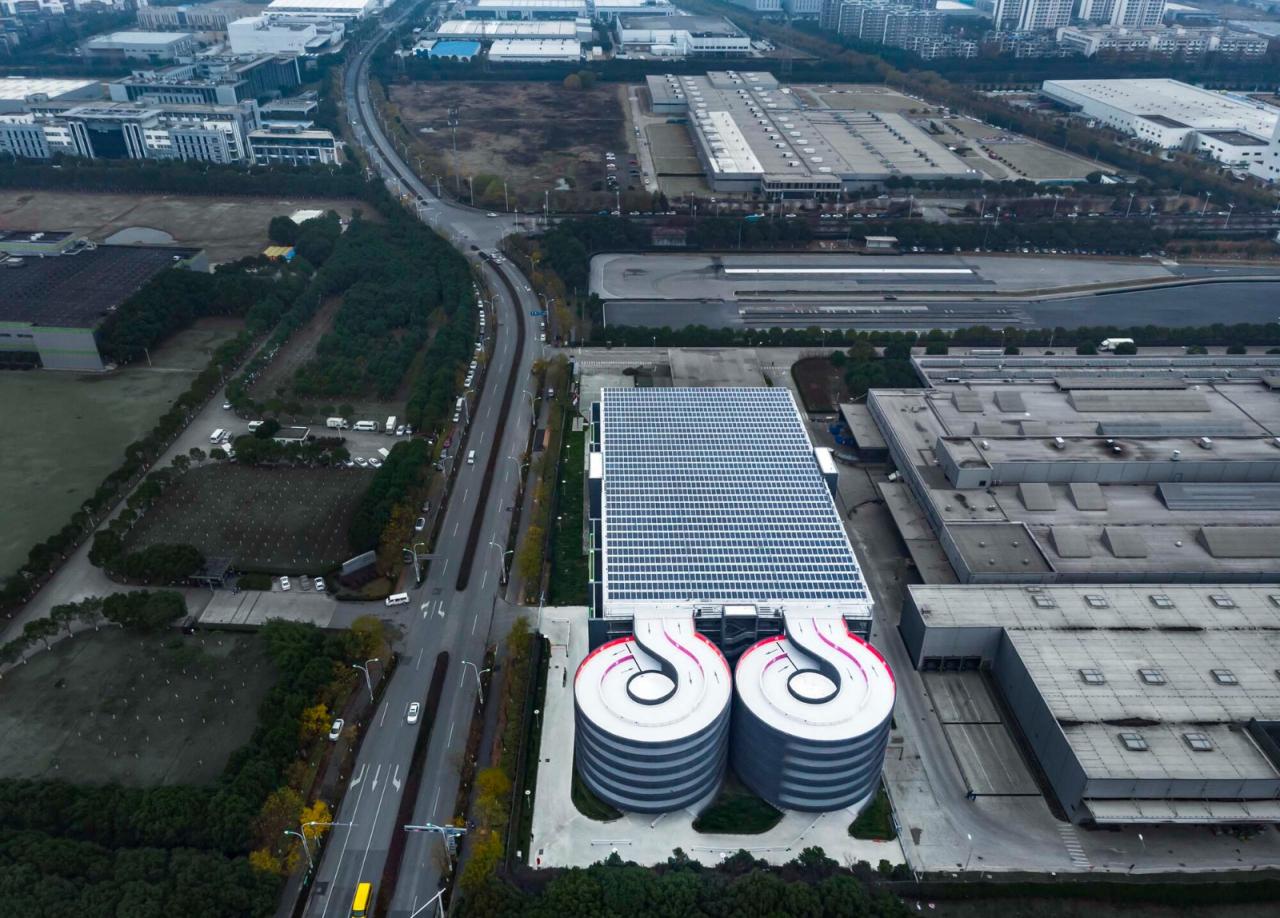 BIM建筑|三区博世汽车部件项目S215停车楼（一期 ）/ 中衡设计集团