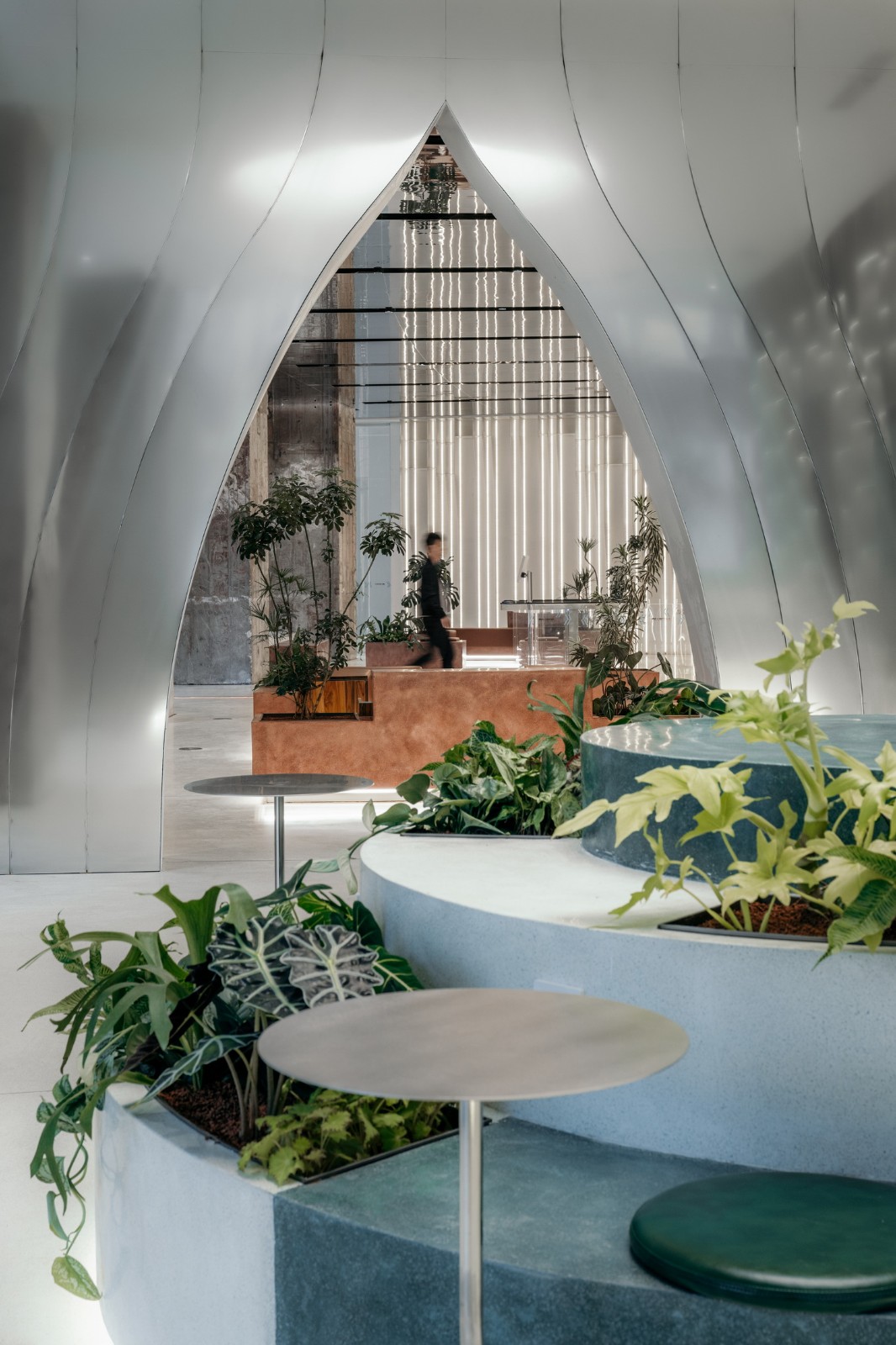 BIM建筑|钢雨：德必上海书城WE改造设计 / Wutopia Lab