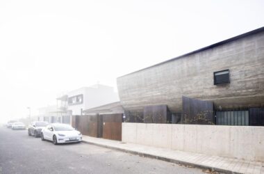 BIM建筑|混凝土外壳，NAU 住宅 / MUKA Arquitectura-BIM建筑网