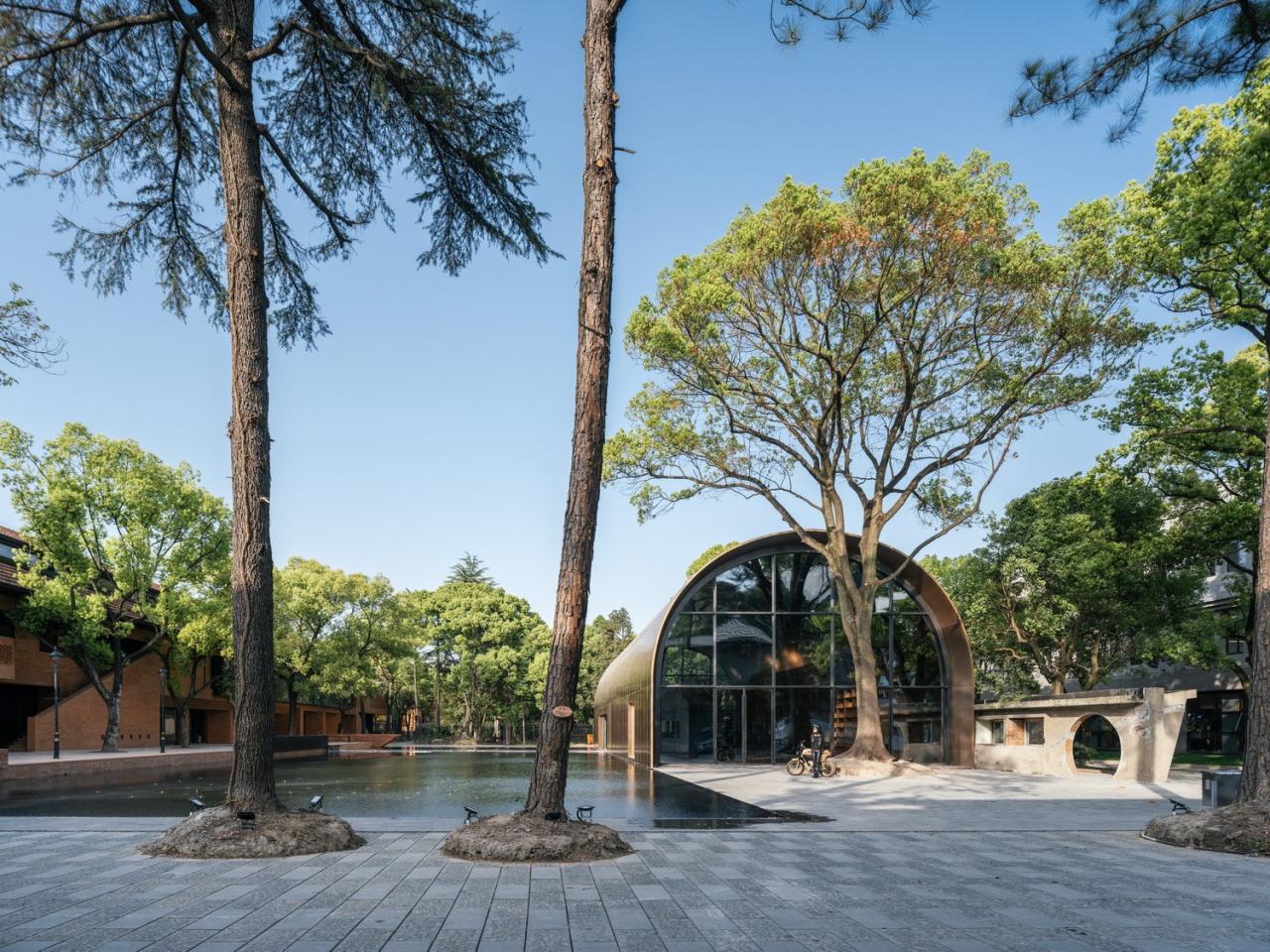 BIM建筑|全金属外壳：铜堡 / Wutopia Lab