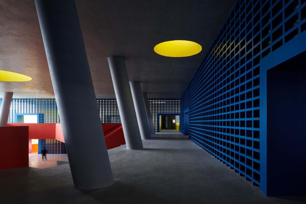 BIM建筑|海口江东寰岛实验学校 / 迹·建筑事务所