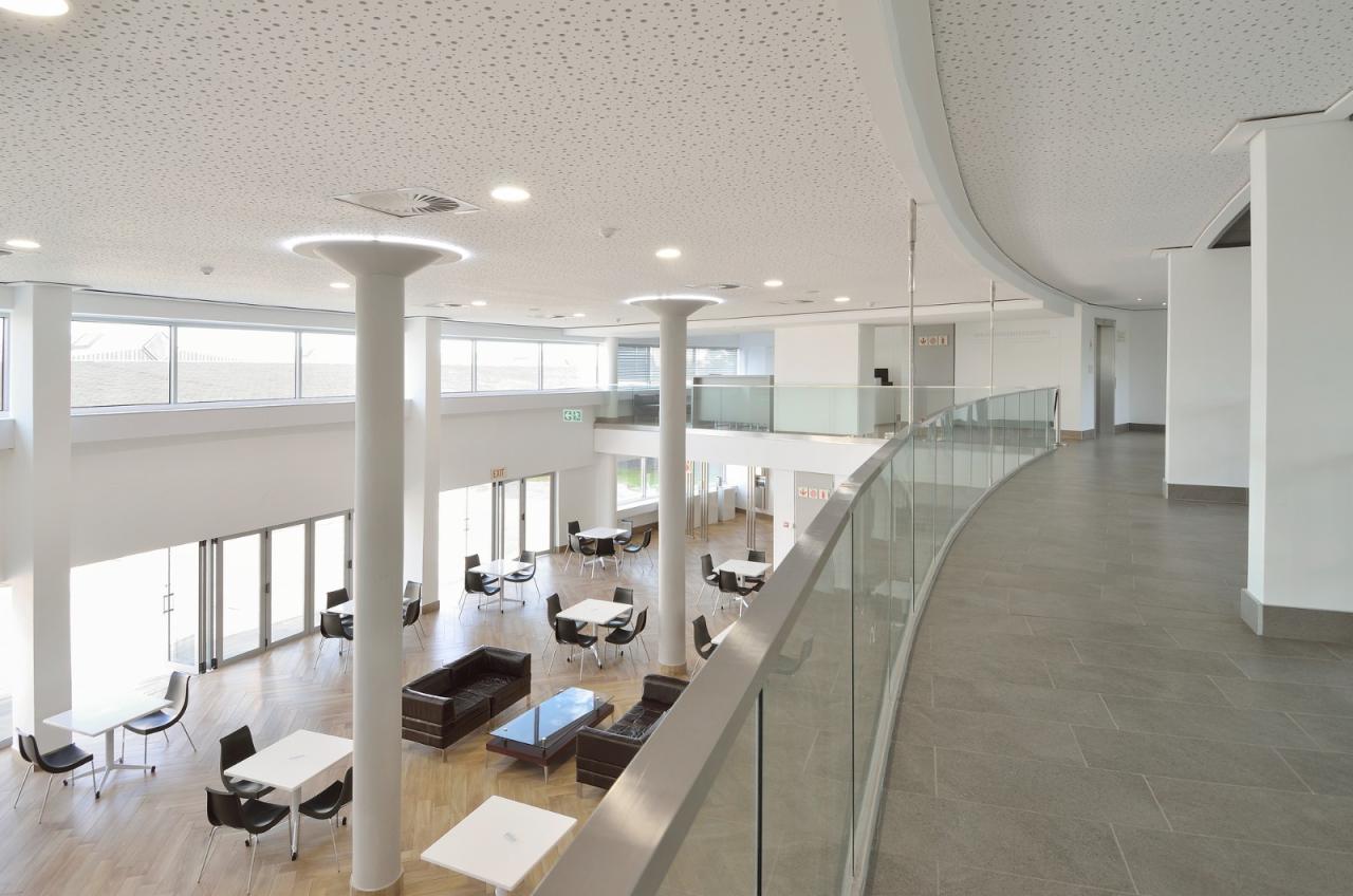 BIM建筑|宝马南非总部 / Boogertman + Partners Architects