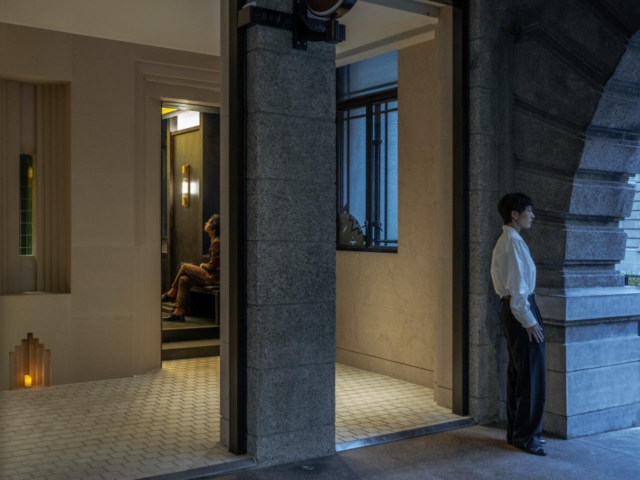 BIM建筑|Piazza in a room：Mapoly Coffee满坡栗咖啡(历史博物馆店) / Wutopia Lab