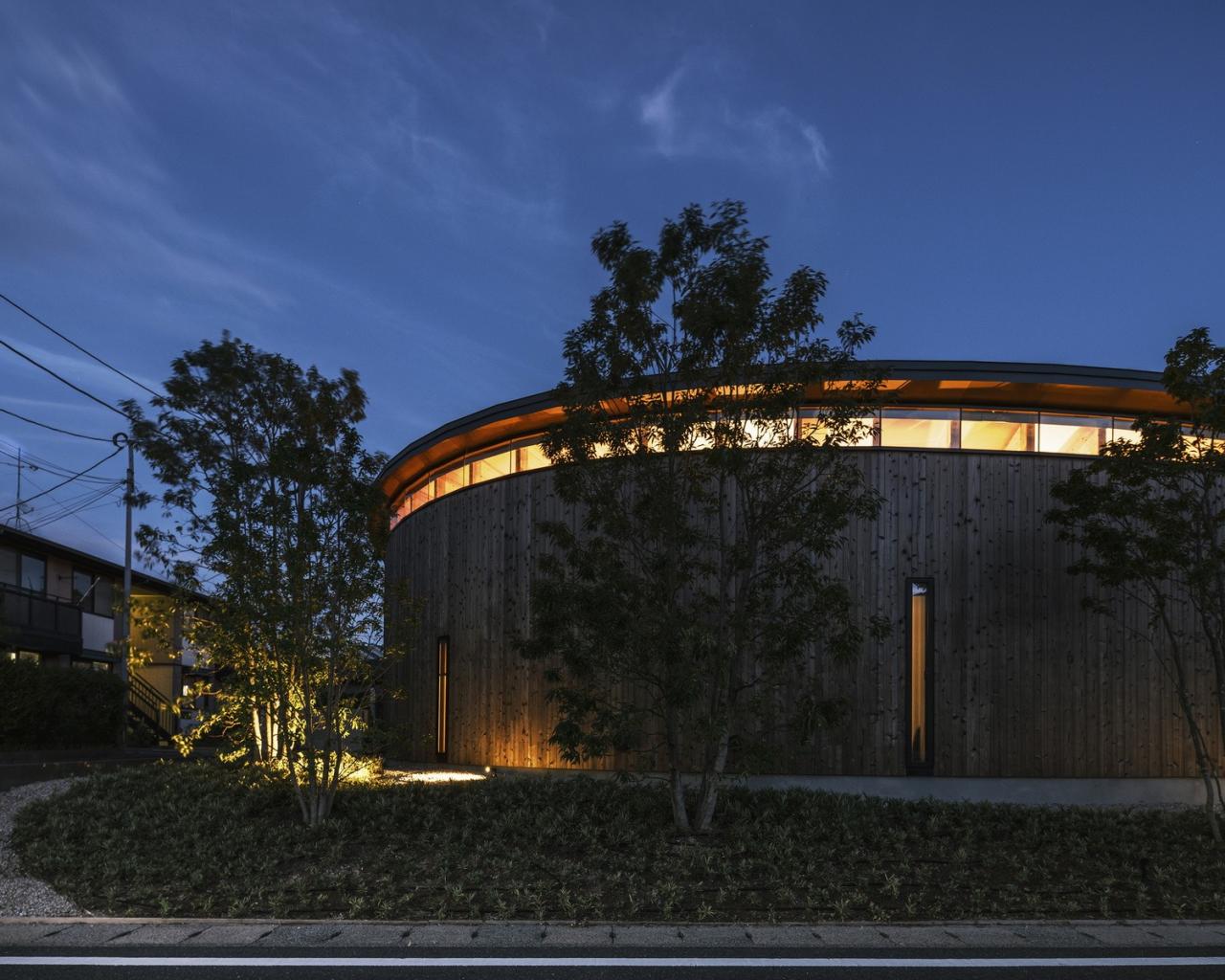 BIM建筑|天空之皿 / NKS Architects