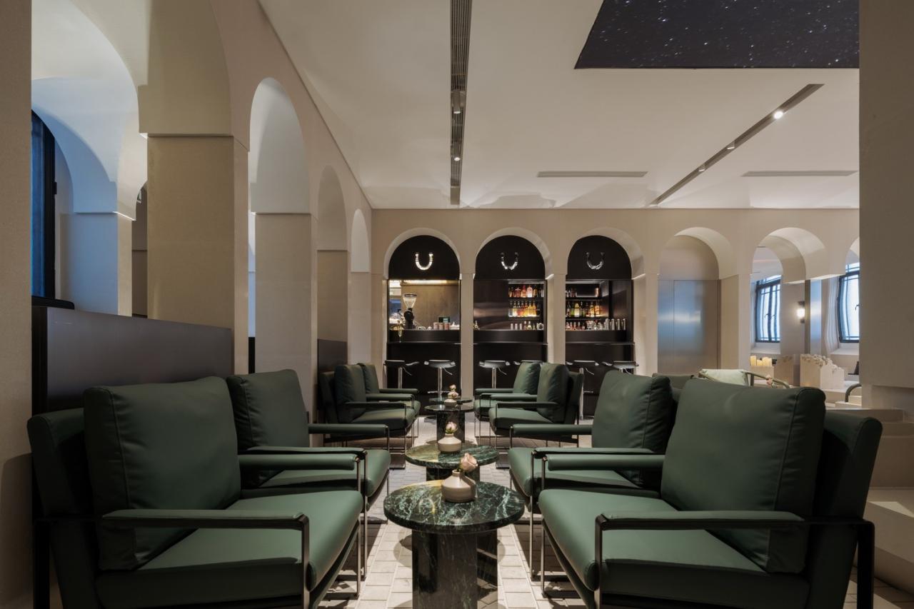 BIM建筑|Piazza in a room：Mapoly Coffee满坡栗咖啡(历史博物馆店) / Wutopia Lab