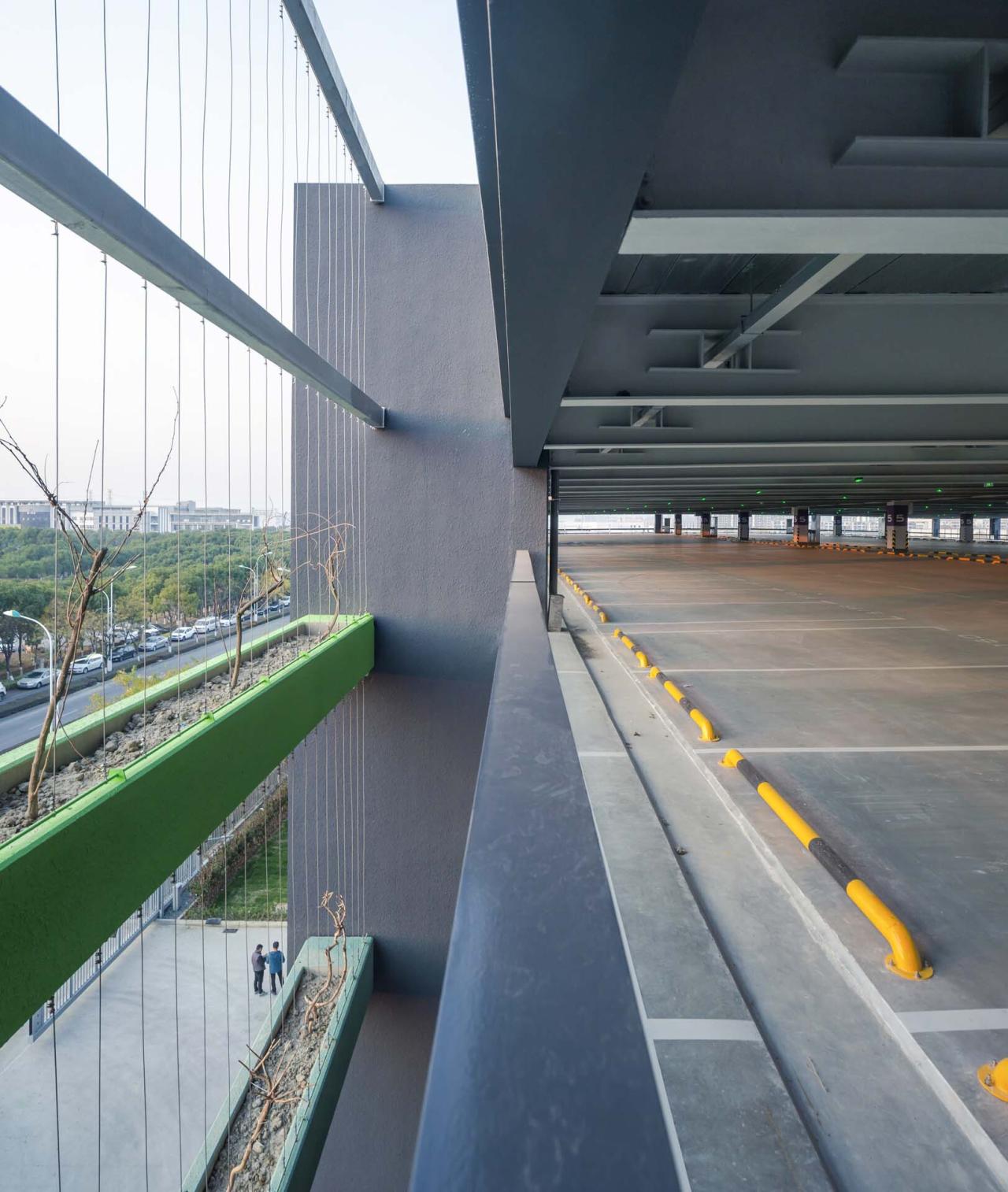 BIM建筑|三区博世汽车部件项目S215停车楼（一期 ）/ 中衡设计集团