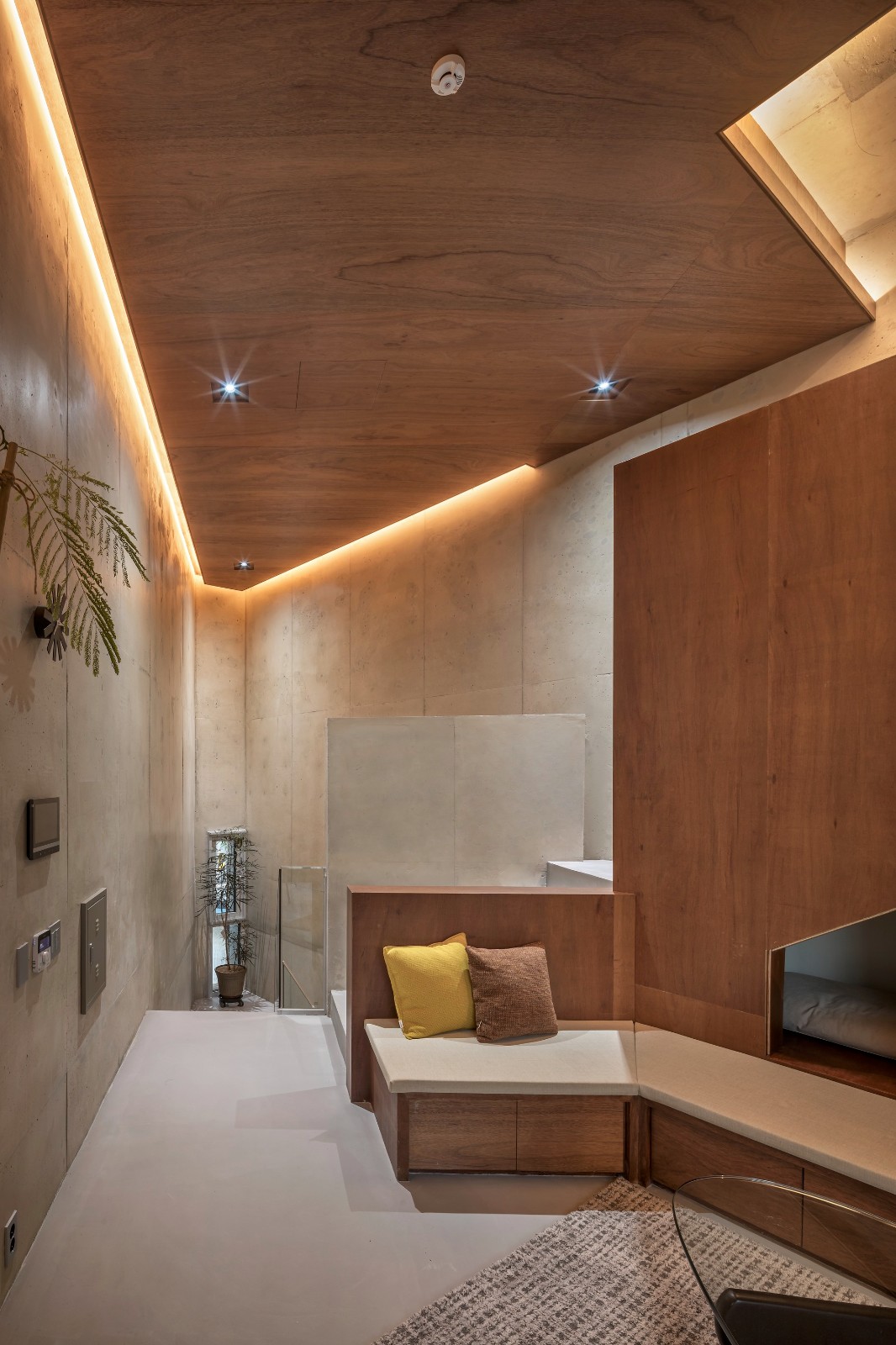 BIM建筑|自然美感，芝山石屋 / PLAN建筑事务所